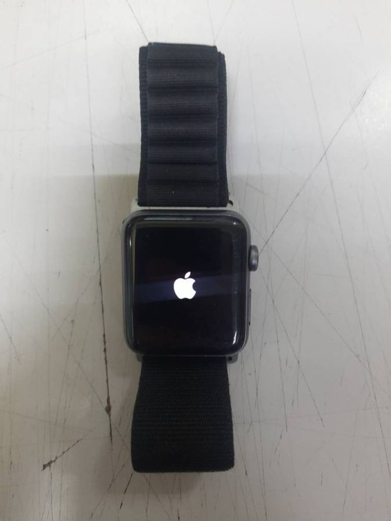 Купити Apple watch series 3 gps 42mm aluminium case a1859 Б/У