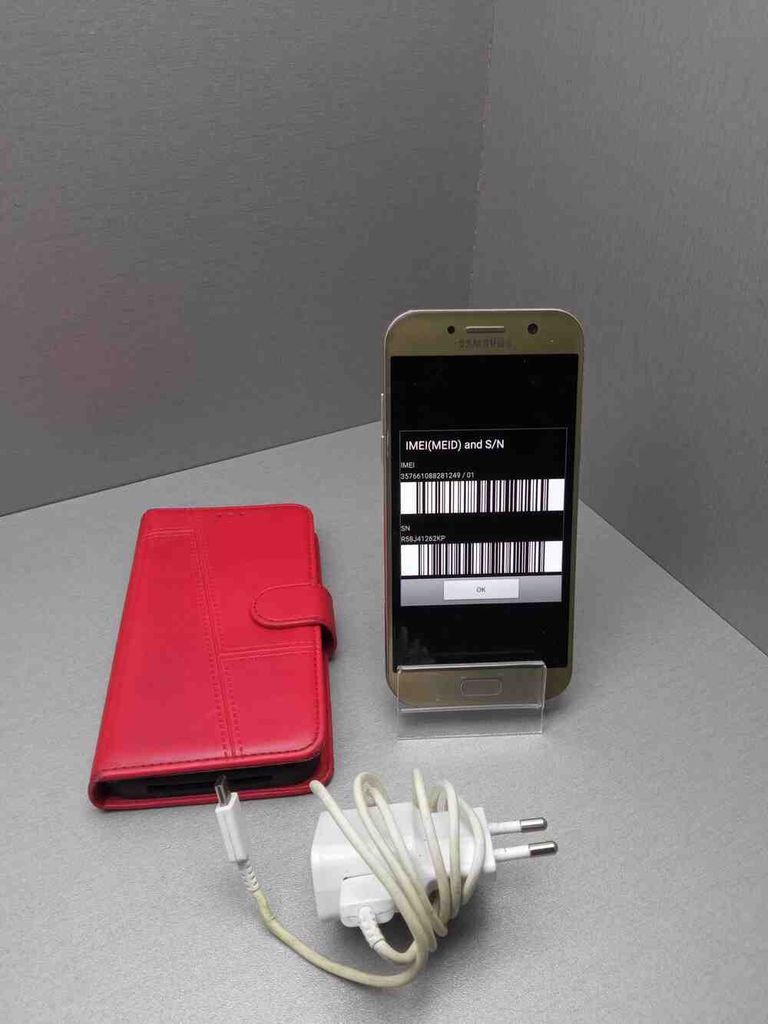 Оголошення Samsung Galaxy A5 2017 Black (SM-A520FZKD) Б/У