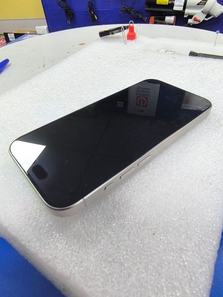 Розпродаж Apple iphone 15 pro 128gb esim, продавець Техноскарб