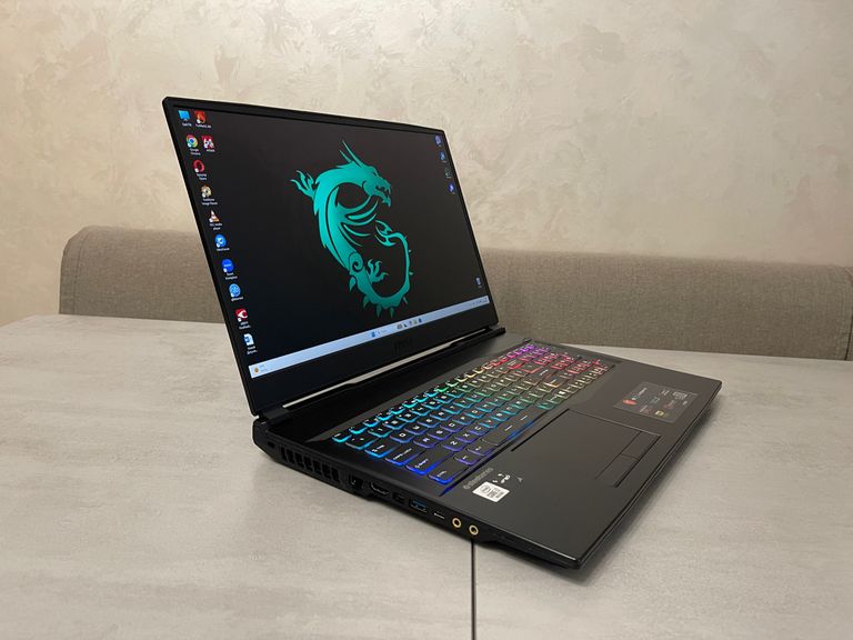 Дешиво Ігровий ноутбук MSI GL75 Leopard 10SFK-029US, 17,3 FHD IPS, i7-10750H, 16GB, 512GB SSD+500GB HDD, nVidia GeForce RTX 2070 8GB с ломбарда