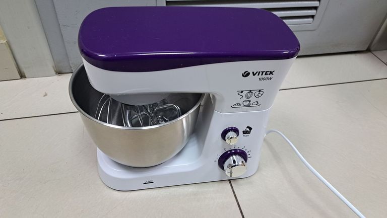 Купити Vitek vt-1443 Б/У