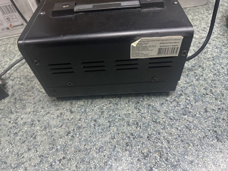 Оголошення Luxeon AVR-500D Б/У