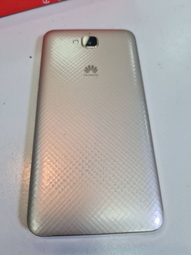 Дешево Huawei y6 pro з ломбарду