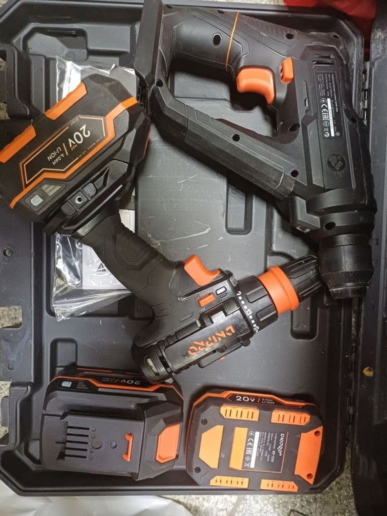 Купити Dnipro-M dga-200bc ultra/ dhr-200/ cd-218q 2акб 4ah зп Б/У