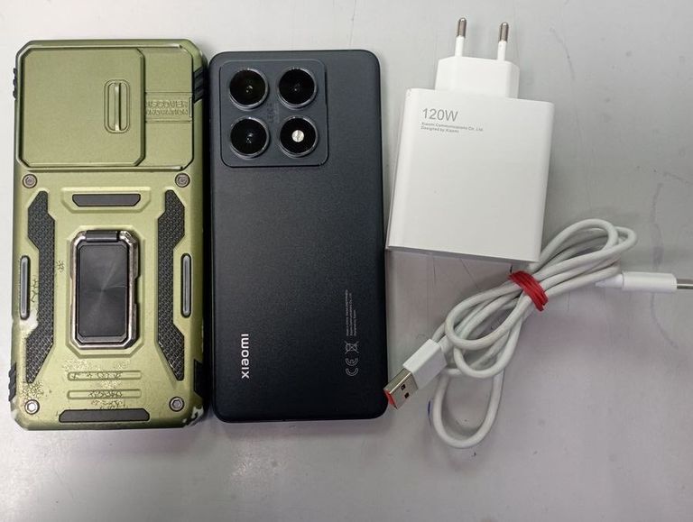 Купить Xiaomi 14t pro 12/512gb Б/У