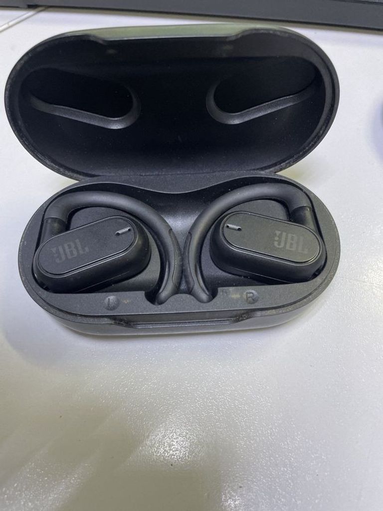 Купити Jbl soundgear sense Б/У