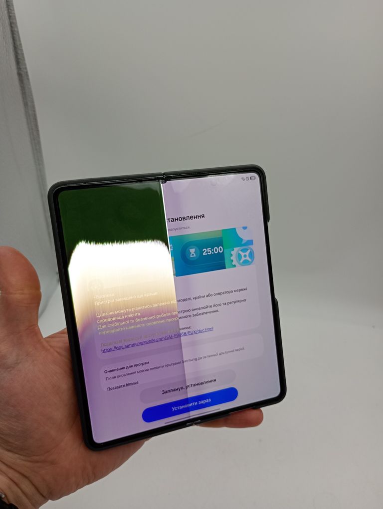 Объявление Samsung Galaxy Fold5 12/256GB  Б/У