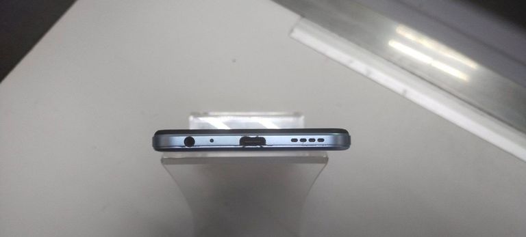 Vivo y33s 8/128gb Код:01-200788773. Зображення 11