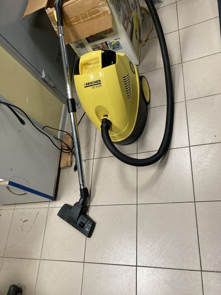 Дешиво Karcher ds 5500 с ломбарда