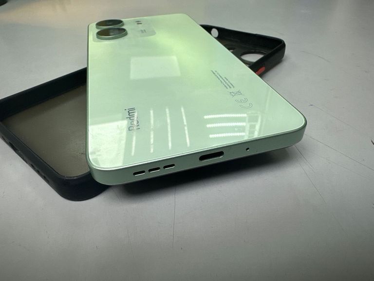 Распродажа Xiaomi redmi 13c 8/256gb, продавец Техноскарб