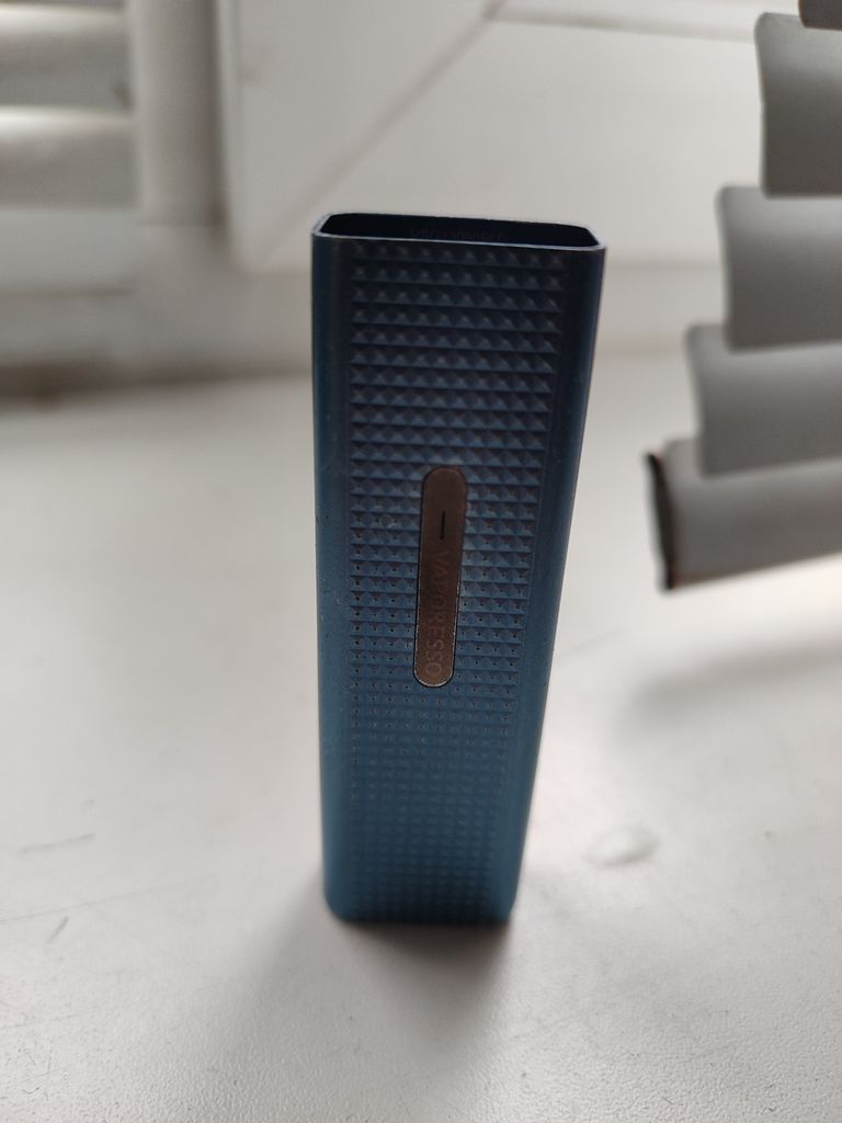 Купити Vaporesso XROS 3 mini Pod Kit 1000 mAh Black Б/У