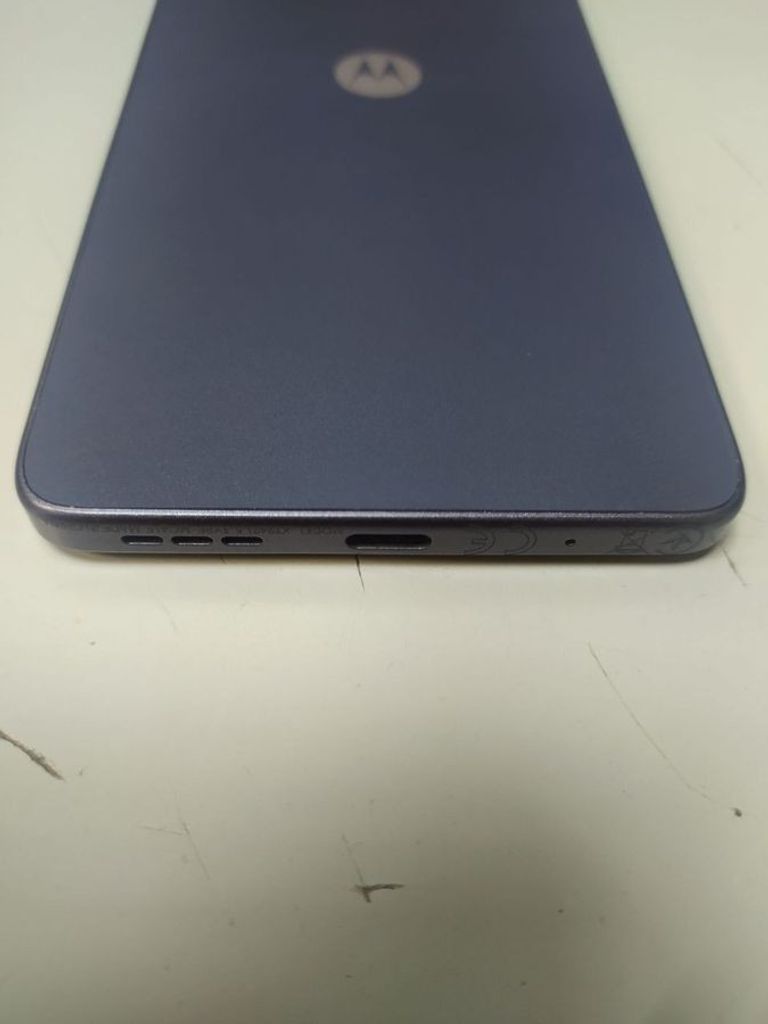Дешиво Motorola g04 4/64gb с ломбарда