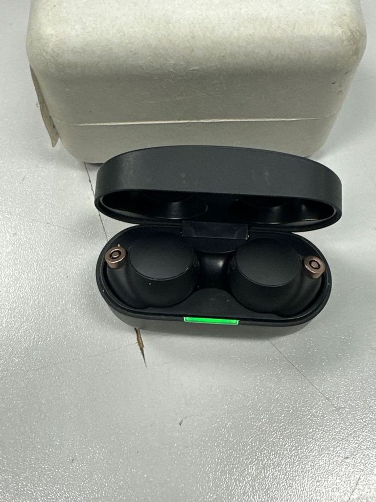 Оголошення Sony wf-1000xm4 Б/У