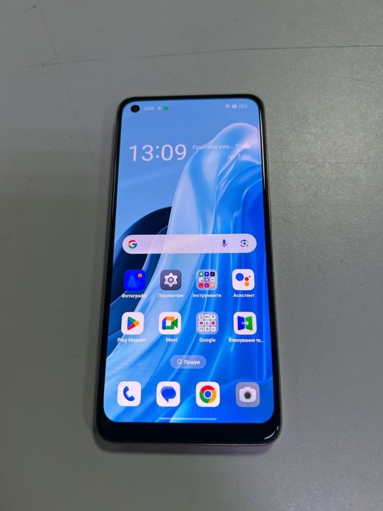 Купити Oppo reno7 8/128gb Б/У