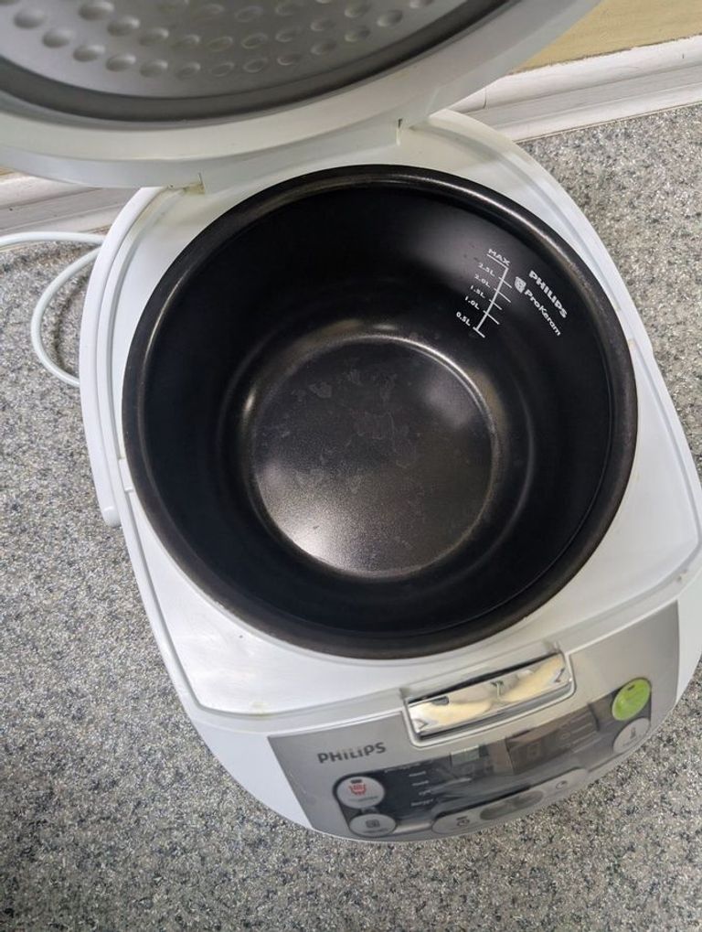 Дешево Philips hd3136 з ломбарду