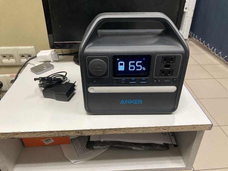 Оголошення Anker 521 PowerHouse - 256Wh 200W Б/У
