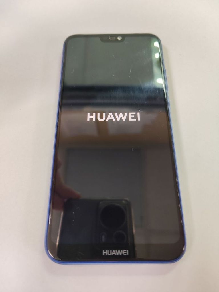 Купити Huawei p20 lite 4/64gb Б/У