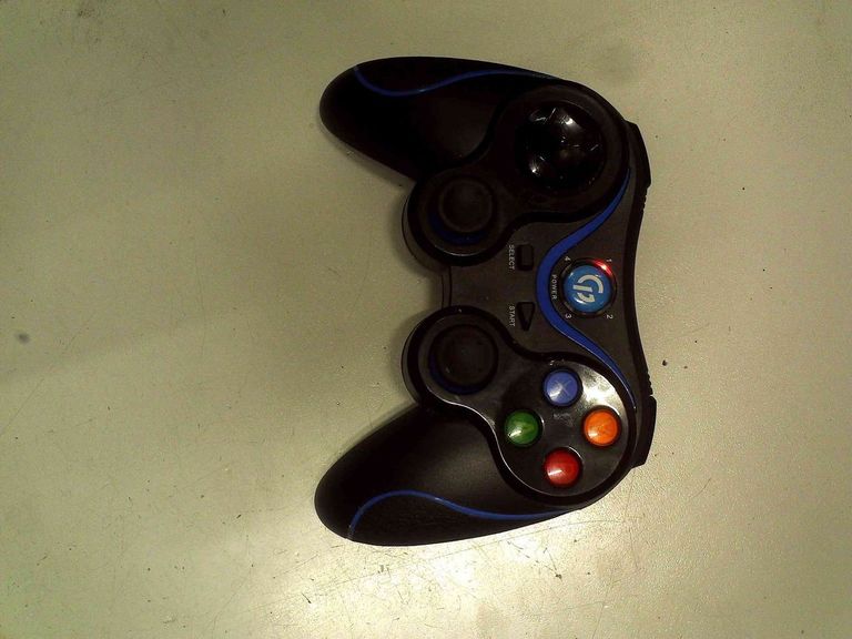 Купити Gamepro MG550 Bluetooth Android/iOS Black Б/У