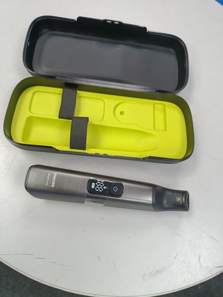 Розпродаж Philips philips oneblade pro 360 qp6652, продавець Техноскарб