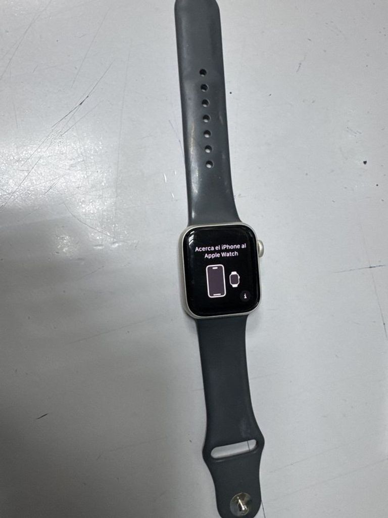 Купити Apple watch se 2 gps 40mm aluminium case Б/У