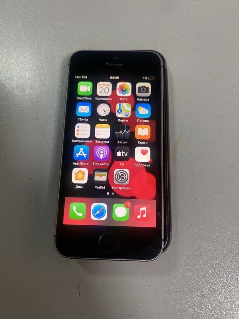 Дешиво Apple iphone se 1 16gb с ломбарда