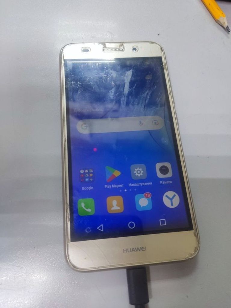 Купити Huawei y3 2017 1/8gb Б/У
