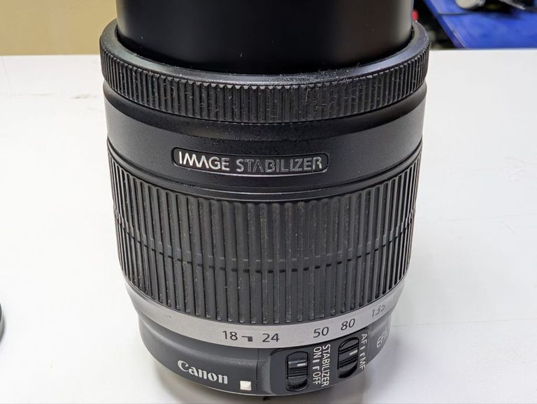 Розпродаж Canon ef-s 18-200mm f/3.5-5.6 is, продавець Техноскарб
