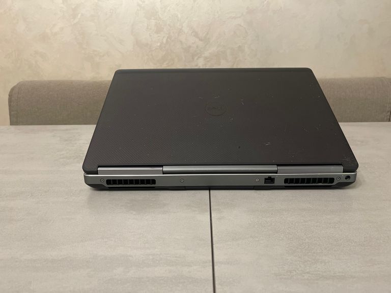 Dell Precision 7710, 17,3" Код:null. Зображення 7