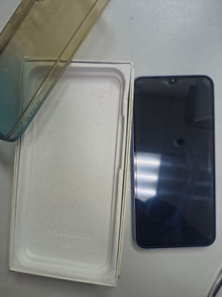 Дешево Samsung galaxy a34 5g sm-a346e 8/256gb з ломбарду