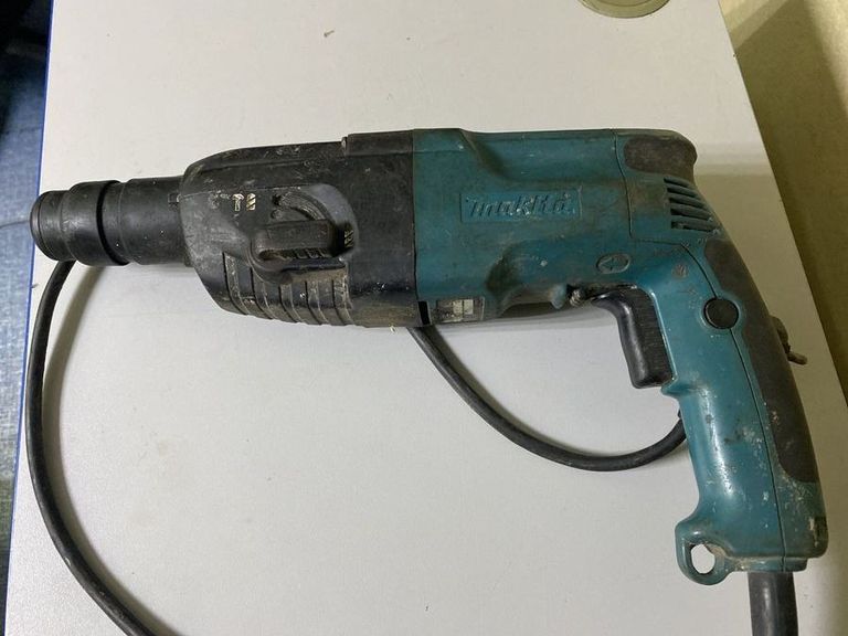 Купити Makita hr 2440 Б/У