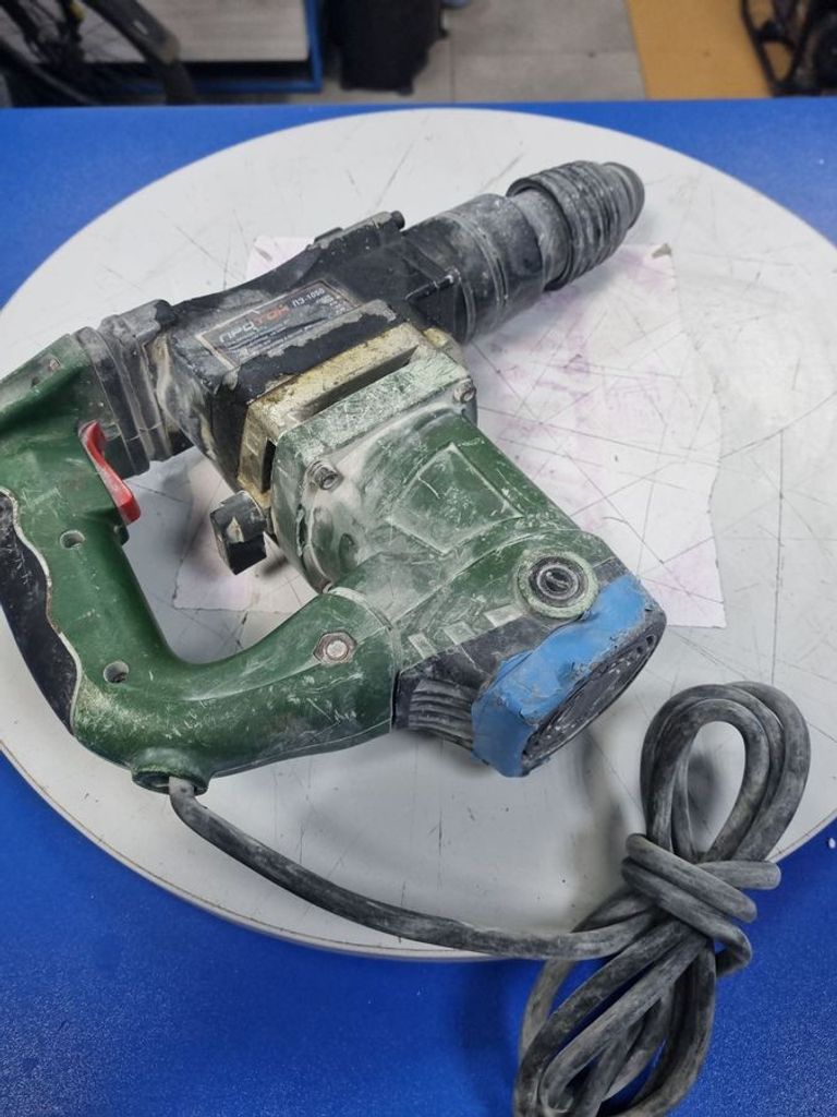 Дешиво Протон пэ-1050 с ломбарда