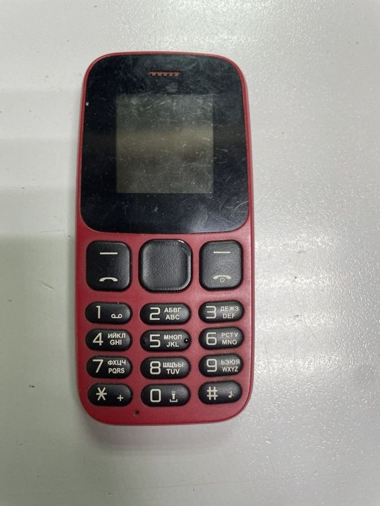 Купити Nomi i144c Б/У