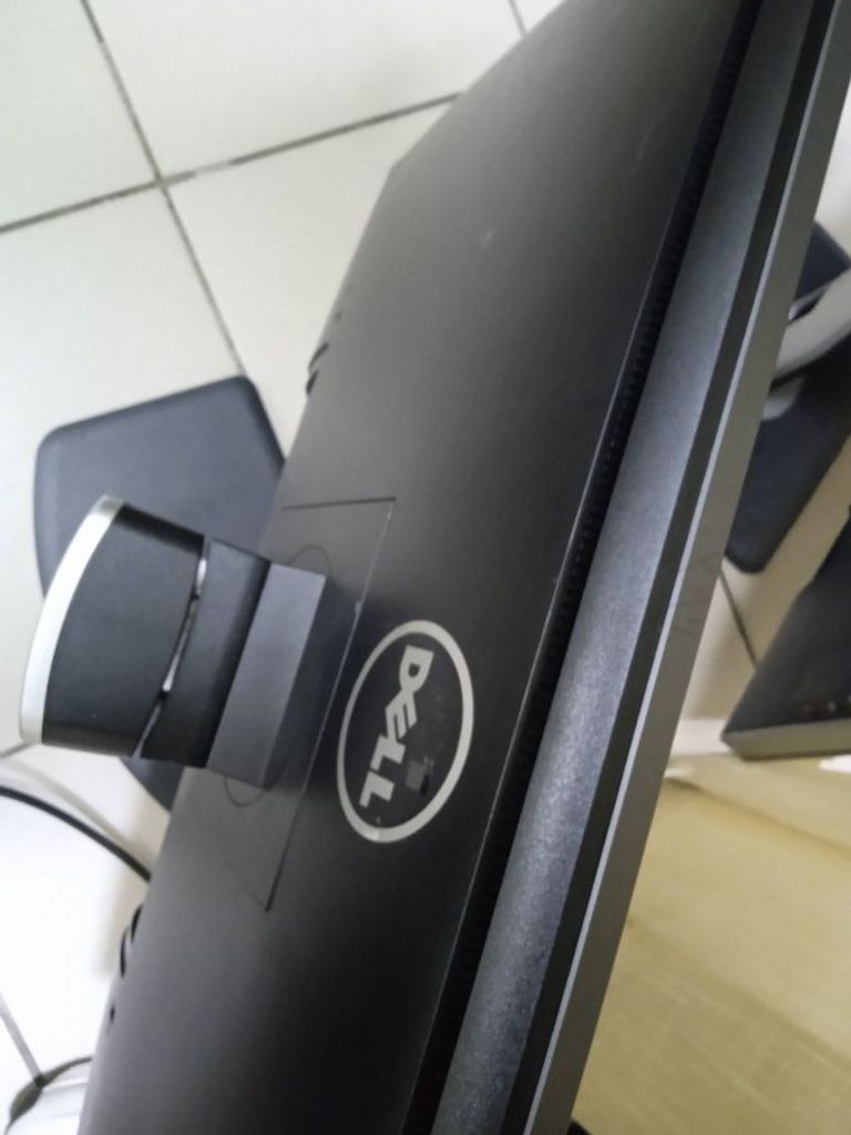 Оголошення Dell u2414hb Б/У