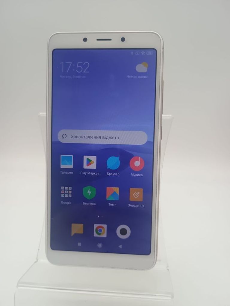 Купити Xiaomi Redmi 6 3/32GB Black Б/У