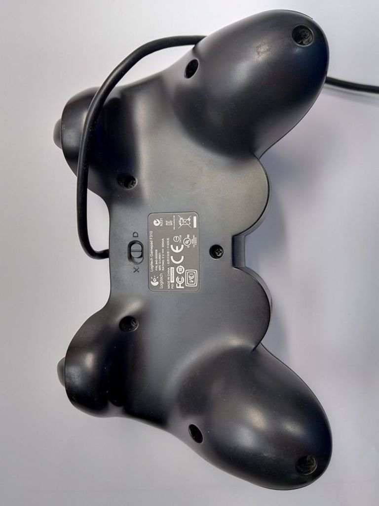 Дешево Logitech Gamepad F310 з ломбарду