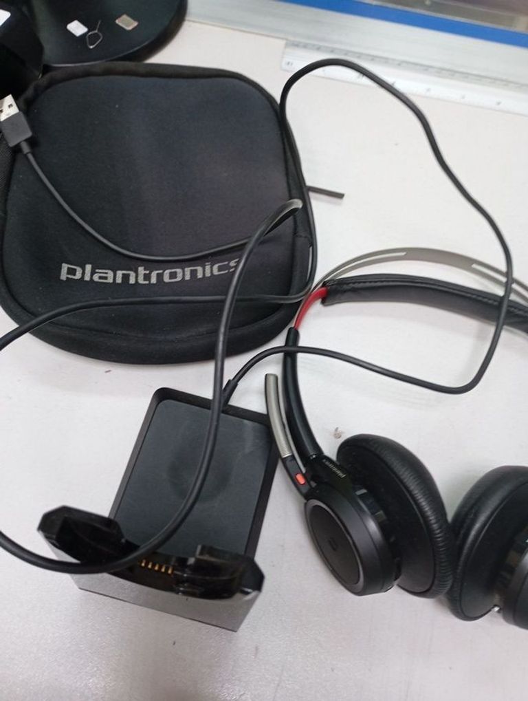 Объявление Plantronics voyager b825 Б/У