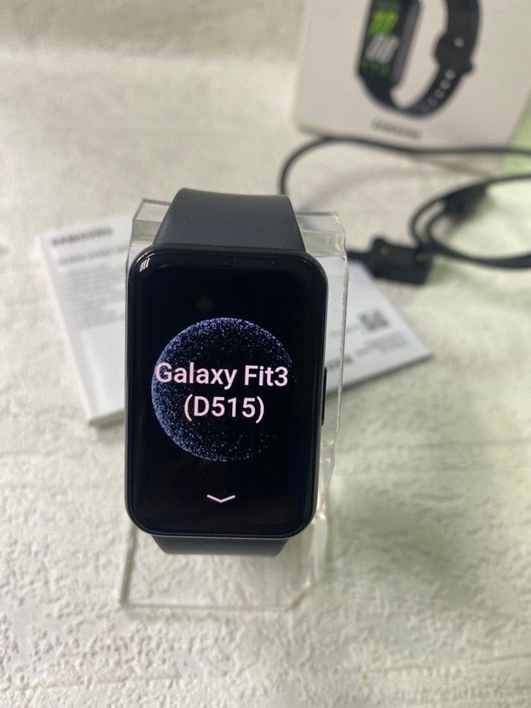 Дешиво Samsung galaxy fit3 с ломбарда
