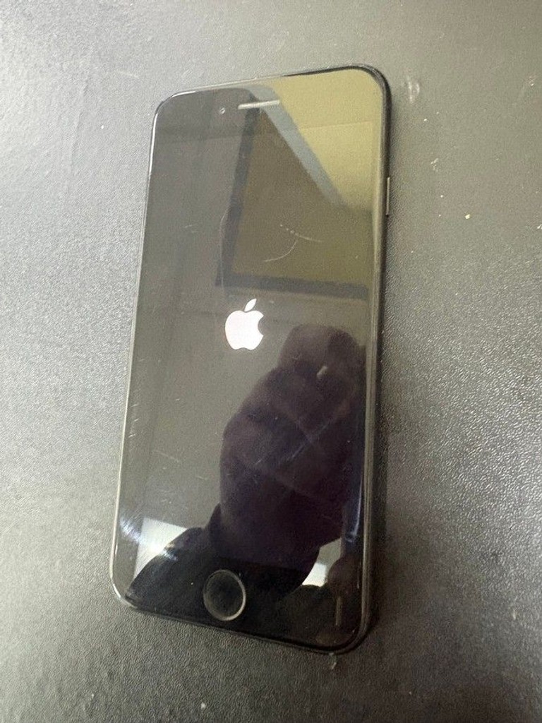 Apple iPhone SE 2020 64GB Black Slim Box (MHGP3) Код:01-200939748. Зображення 7