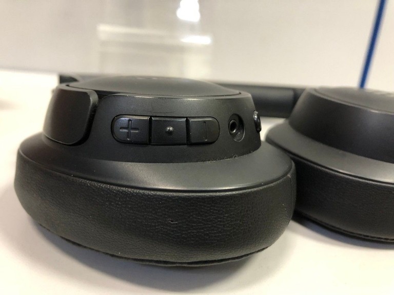 Розпродаж Jbl tune 720bt, продавець Техноскарб