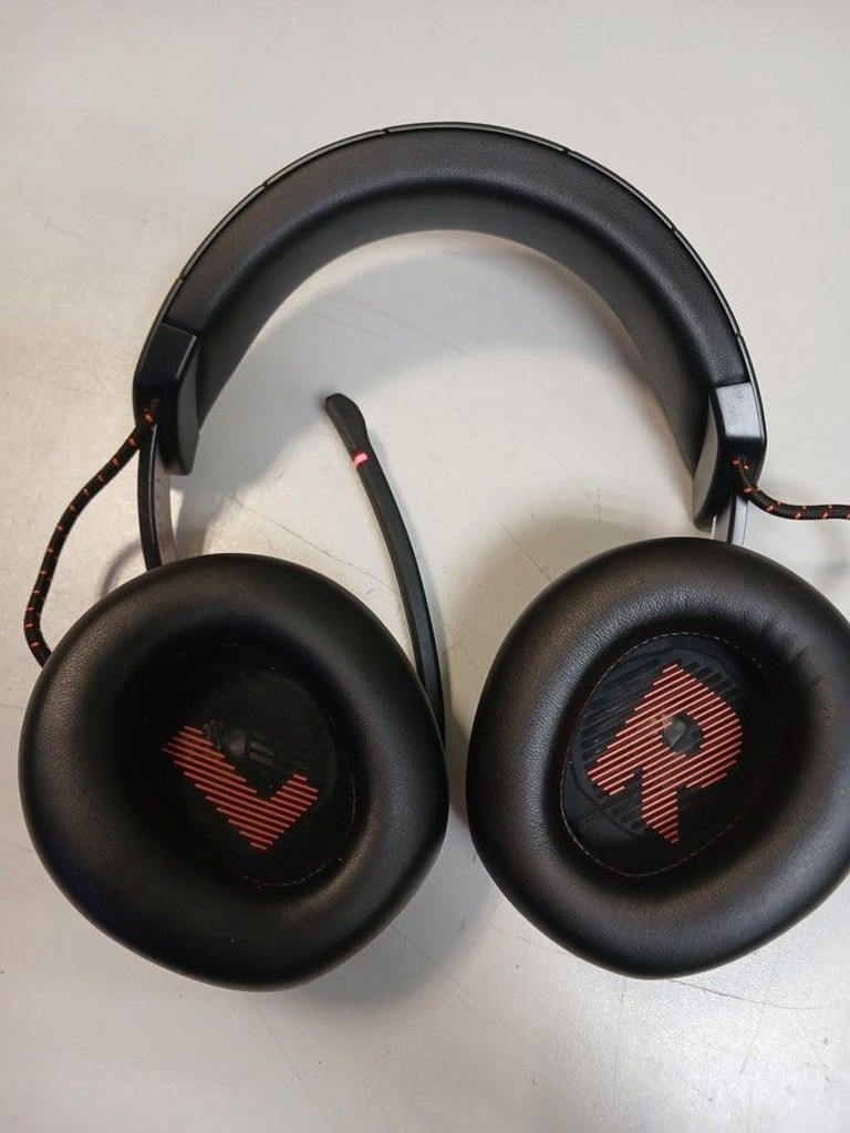 Оголошення Jbl quantum 800 Б/У