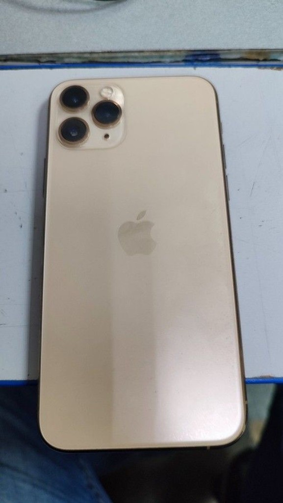 Купити Apple iphone 11 pro 64gb Б/У