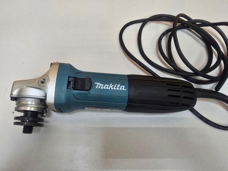 Оголошення Makita GA5030 Б/У