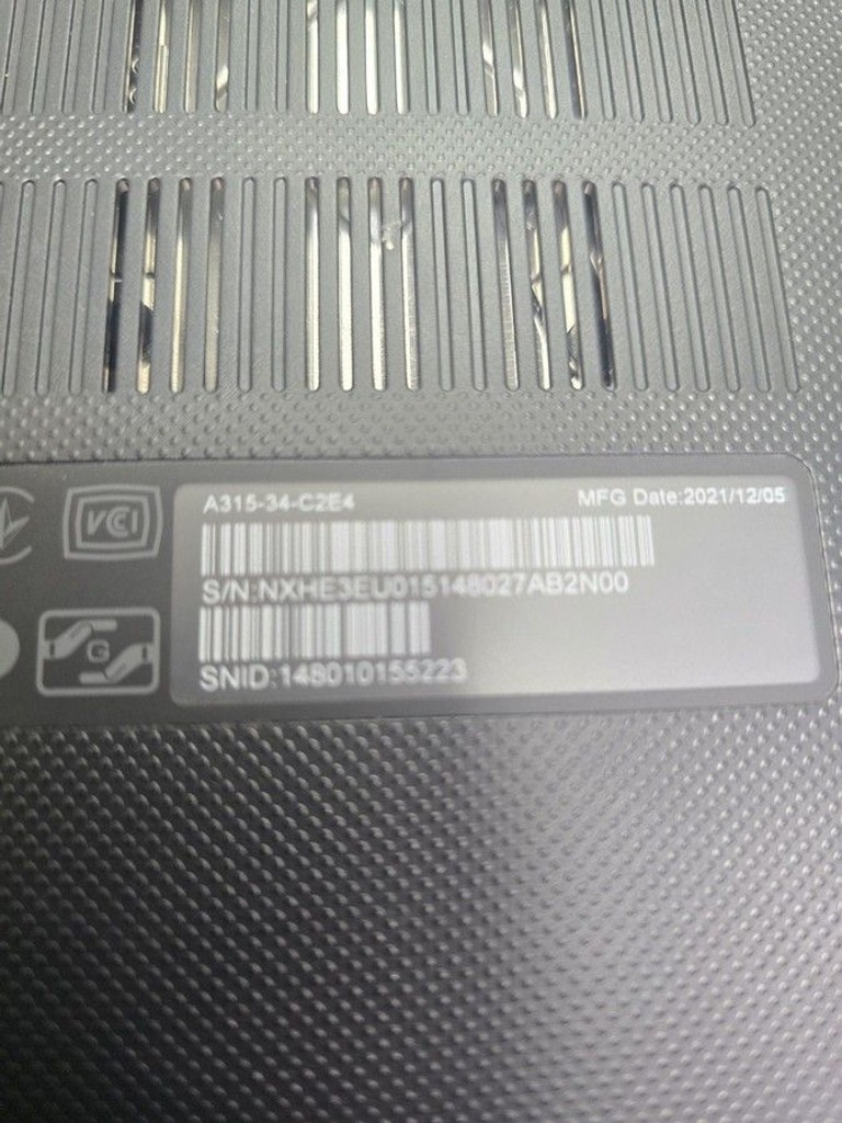 Купити Acer 15/celeron n4020 ddr4/4gb ddr4/hdd 120 gb/ssd *відсутній/*інтегрована Б/У