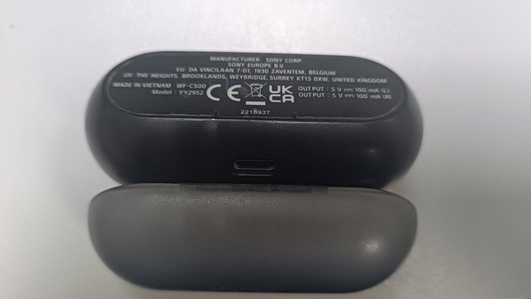 Дешиво Sony wf-c500 с ломбарда
