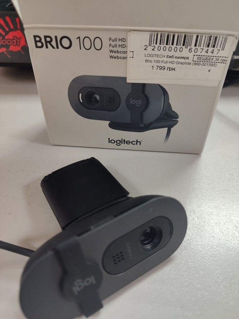 Купити Logitech brio 100 Б/У