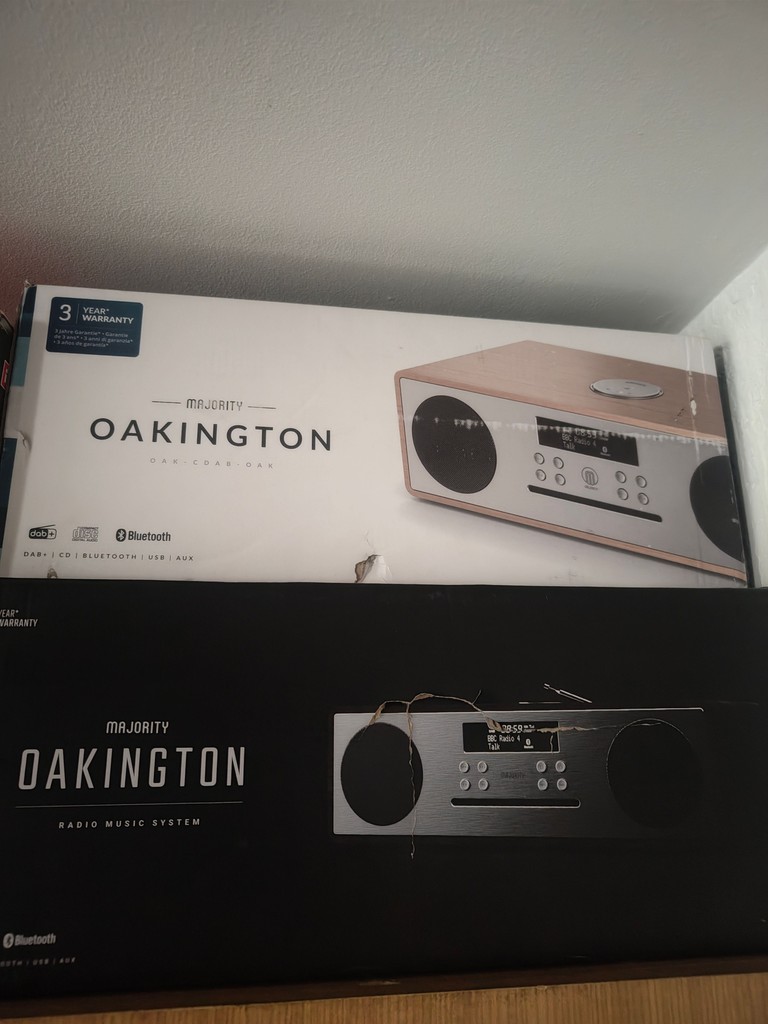 Купити MAJORITY Oakington DAB+/FM Bluetooth Radio 2шт (Новое) Б/У