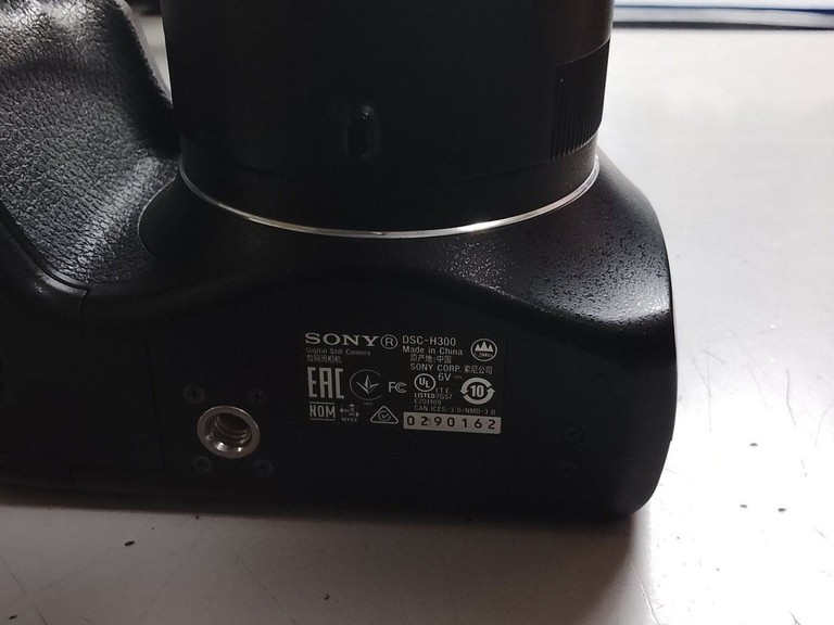 Купити Sony Cyber-shot DSC-H300 Б/У