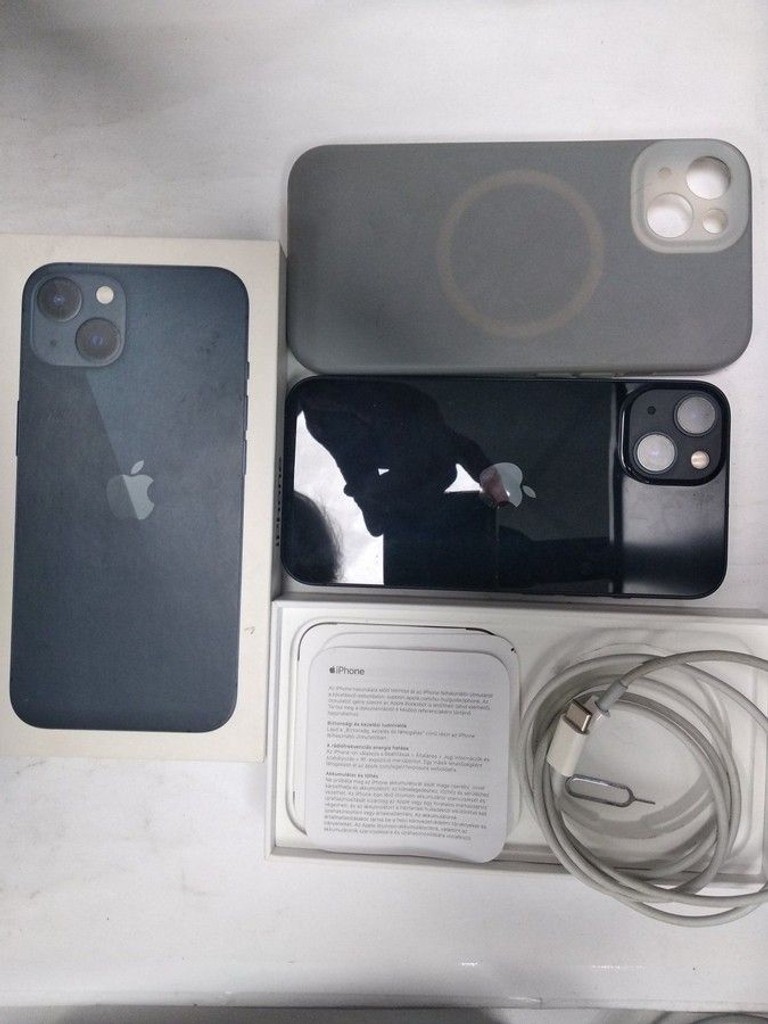 Объявление Apple iphone 13 128gb Б/У