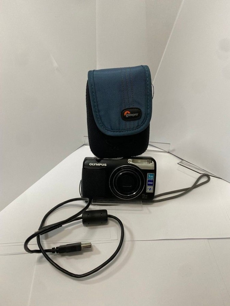 Купити Цифровий фотоапарат Olympus VG-170 Black Б/У