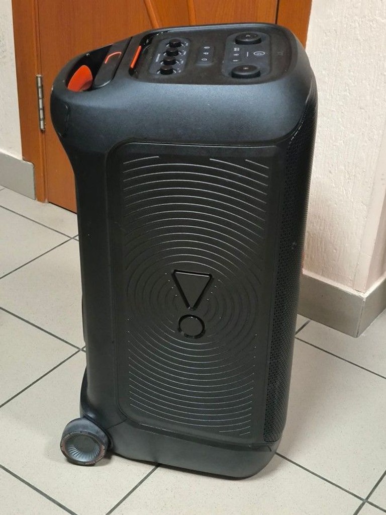 Розпродаж Jbl partybox stage 320, продавець Техноскарб